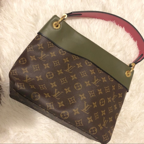Sold💕HP!💕Louis Vuitton Tuileries Besace💕 - Picture 8 of 8